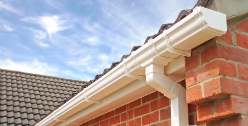 Guttering In Newmarket - Maidenhead - Ipswich - Enfield -