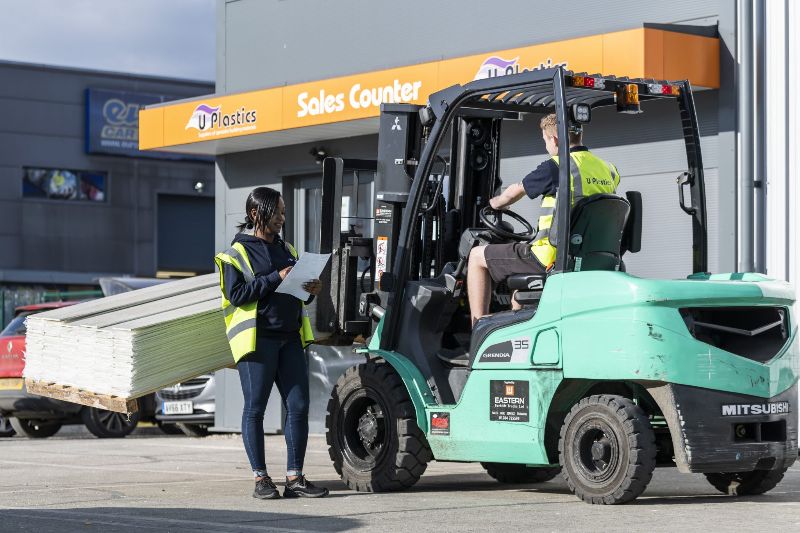 Builders Merchant Ipswich Branch - with Forklift